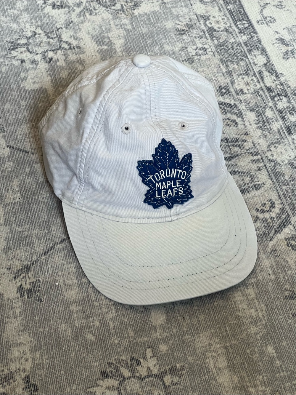 Vintage Toronto Maple Leafs White Cap